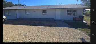 1099 Hargrave St in Arcadia, FL - Building Photo