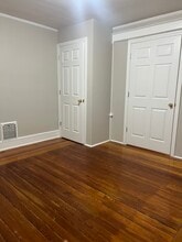 30 Gridley St, Unit Bristol 3 Bedroom apto in Bristol, CT - Building Photo - Building Photo