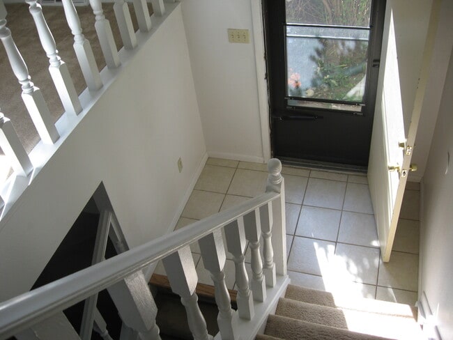 property at 670 Voiles Pl