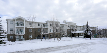 Calvanna Village Arbour Lake in Calgary, AB - Building Photo - Building Photo