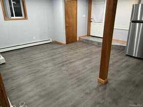 27 Blydenburgh Rd in Centereach, NY - Building Photo - Building Photo