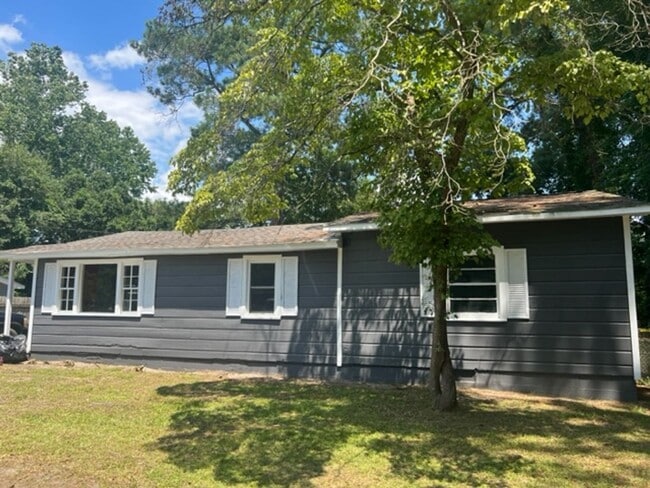 property at 2639 Crystal Springs Dr