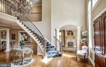 7841 Montvale Way in McLean, VA - Building Photo - Building Photo