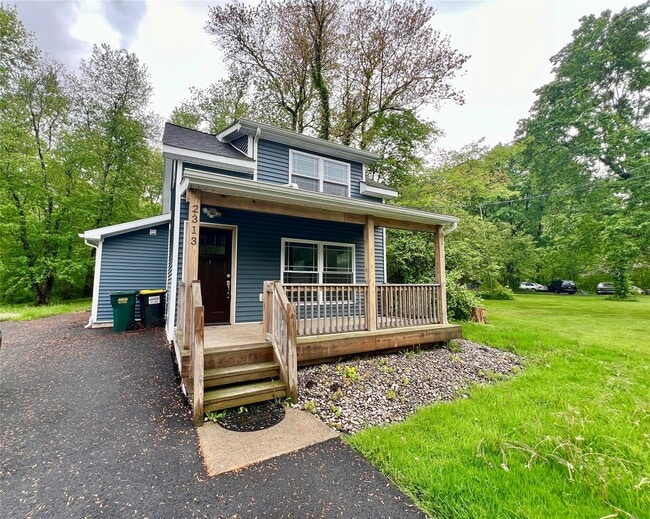 2313 NY-300 in Wallkill, NY - Building Photo - Building Photo