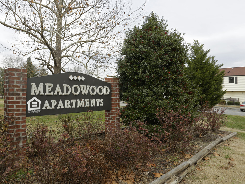 Meadowood Apartments in Alcoa, TN - Building Photo