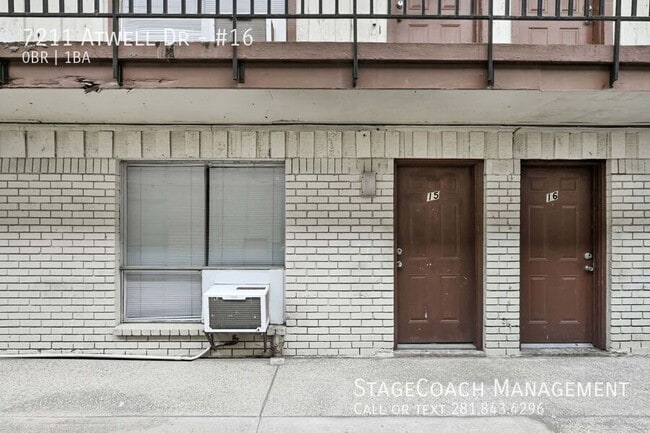 7211 Atwell Dr in Houston, TX - Building Photo - Building Photo