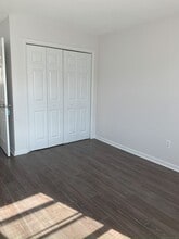 36 Belair Dr in New Milford, CT - Building Photo - Building Photo