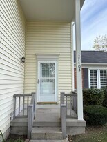 37403 Stonegate Cir in Clinton Twp, MI - Building Photo