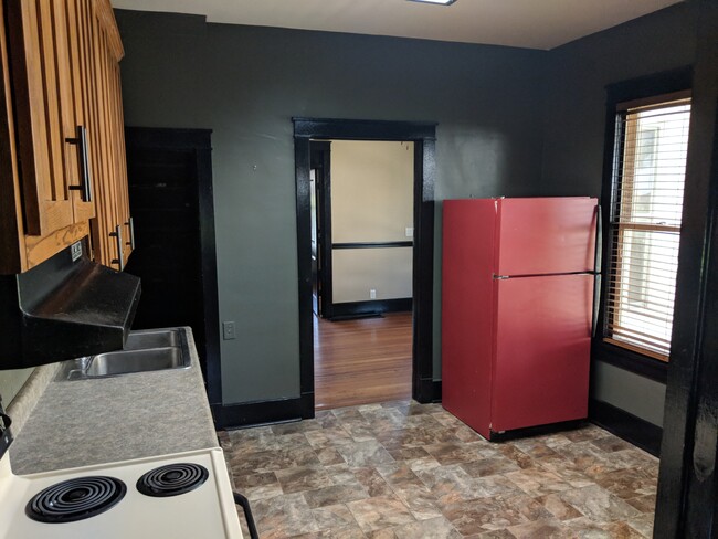 property at 1865 Grace St