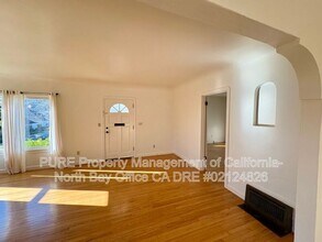 400 Upham St in Petaluma, CA - Building Photo - Building Photo