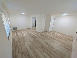 1997 Bonneville Dr in Orlando, FL - Building Photo - Building Photo