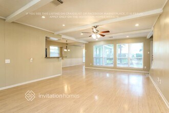 5803 Old Lodge Dr in Houston, TX - Building Photo - Building Photo