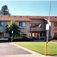 Building Photo - Redding Pligrim House Apartments in Redding, California