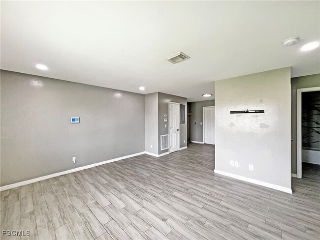 property at 123 Gordon Ave S