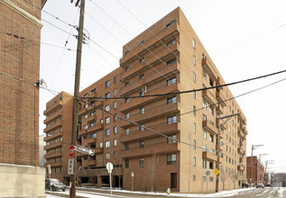 The Atrium in Pittsburgh, PA - Building Photo - Building Photo