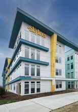 Skyliner in Nashville, TN - Building Photo - Building Photo