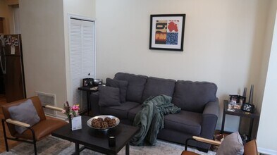 1411 W Erie St in Chicago, IL - Building Photo - Building Photo