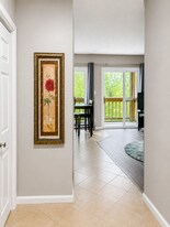9113 S Pointe Retreat Dr, Unit Pointe Retreat Unit #4 in Bloomington, IN - Building Photo
