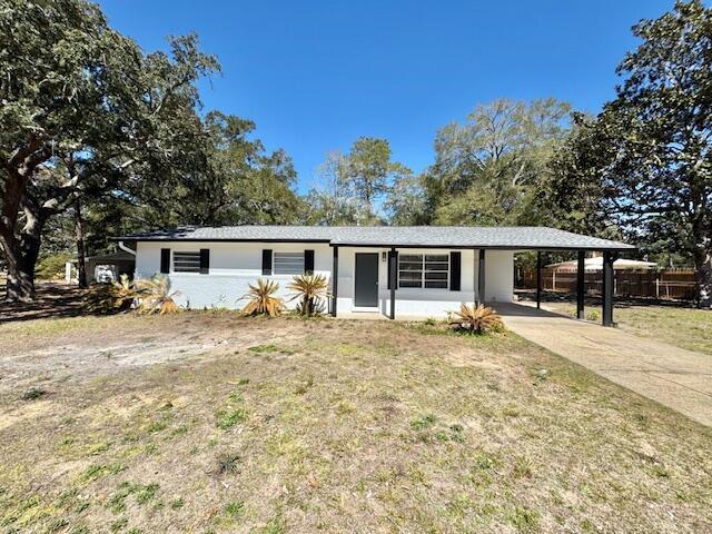 416 Glendale Ave in Valparaiso, FL - Building Photo