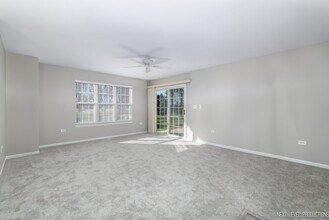 2932 Bartlett Ct in Naperville, IL - Building Photo - Building Photo