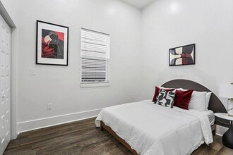 2524 Cleveland Ave in New Orleans, LA - Building Photo - Building Photo