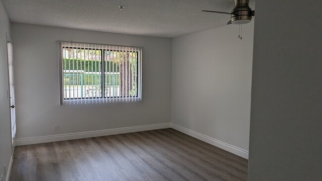 22816 Market St, Unit 101, 121,and 124
