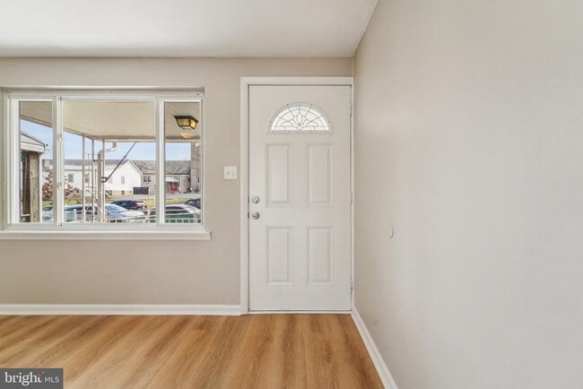 7926 Bank St in Baltimore, MD - Building Photo - Building Photo