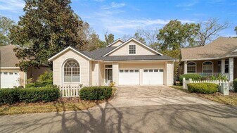 9428 SW 39 Ave in Gainesville, FL - Building Photo
