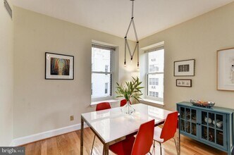 1733 20th St NW in Washington, DC - Building Photo - Building Photo