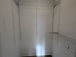 423 W Belden Ave, Unit #429.5-B303 in Chicago, IL - Foto de edificio - Building Photo