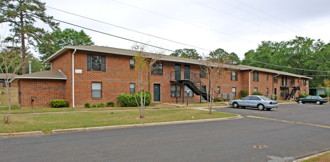 Griffin Heights in Tallahassee, FL - Building Photo - Building Photo