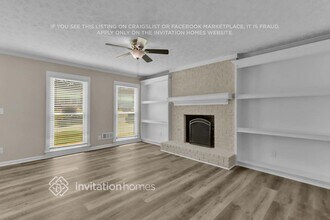 6412 Phillips Pl in Lithonia, GA - Building Photo - Building Photo