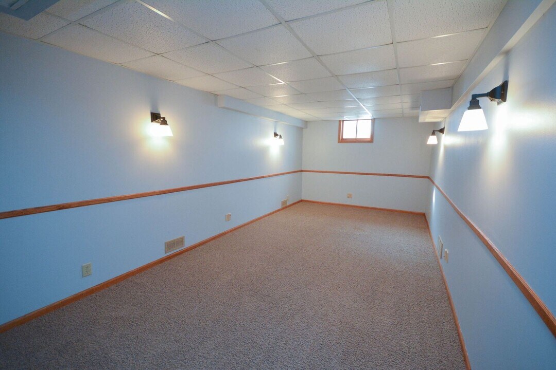 308 15th Ave SW in Rochester, MN - Building Photo