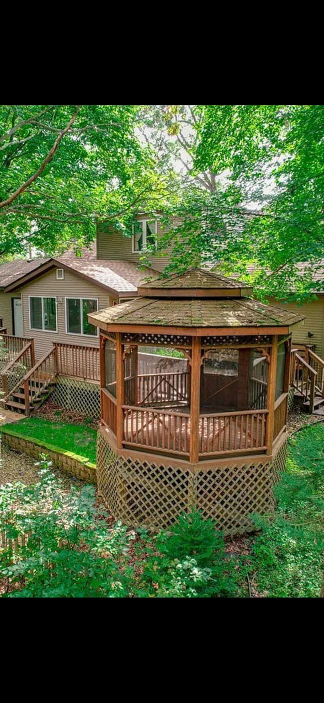 property at 7013 234th Ave NE