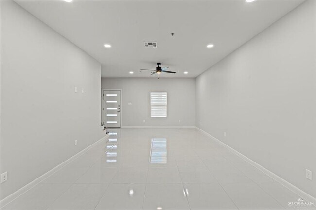 21 Vanessa Ln in Weslaco, TX - Building Photo - Building Photo