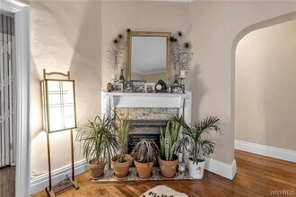 175 Saint James Pl in Buffalo, NY - Foto de edificio - Building Photo