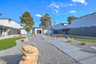 The Valencia Apartments in Albuquerque, NM - Foto de edificio - Interior Photo