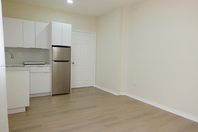 2469 SW 153rd Pass in Miami, FL - Building Photo - Building Photo