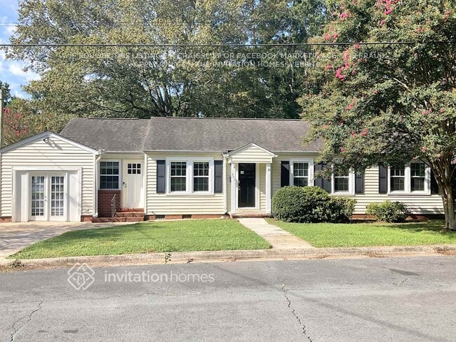 property at 405 Park St