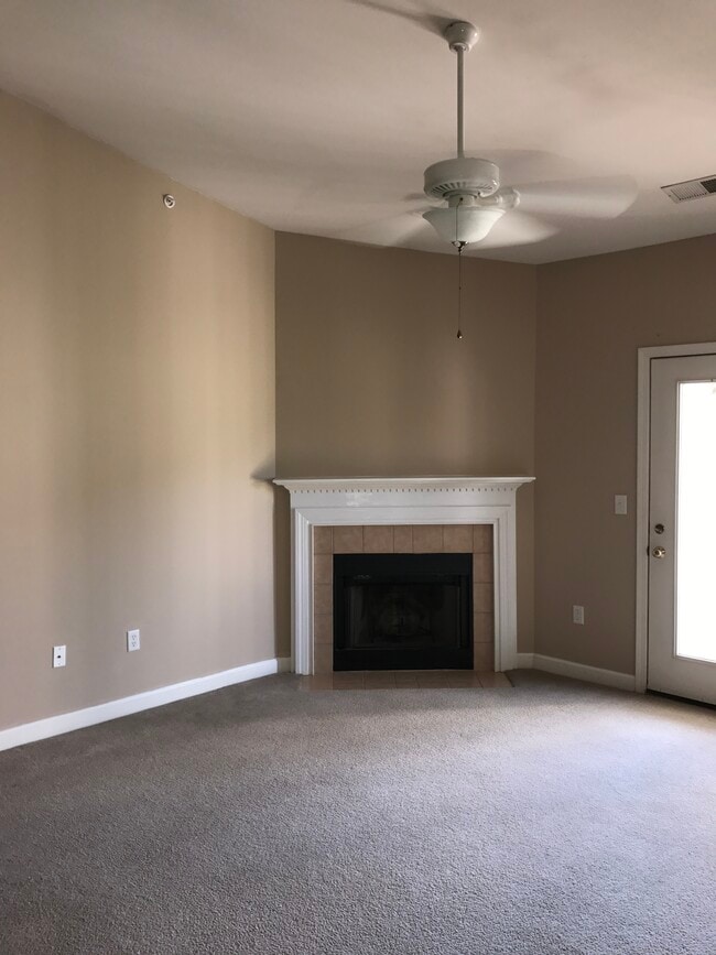17023 Doe Valley Ct in Cornelius, NC - Building Photo - Building Photo