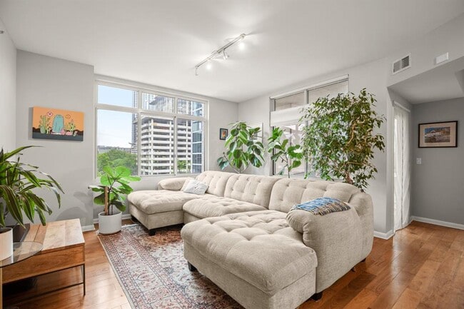 property at 54 Rainey St
