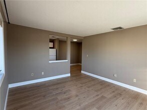 724 Beverage Hill Ave in Pawtucket, RI - Building Photo - Building Photo