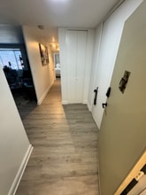 5410 Connecticut Ave in Washington, DC - Foto de edificio - Building Photo