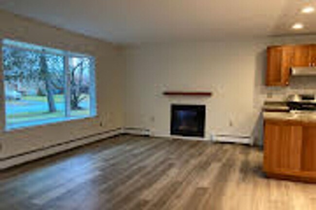 2843 Redwood Pl in Anchorage, AK - Building Photo - Building Photo