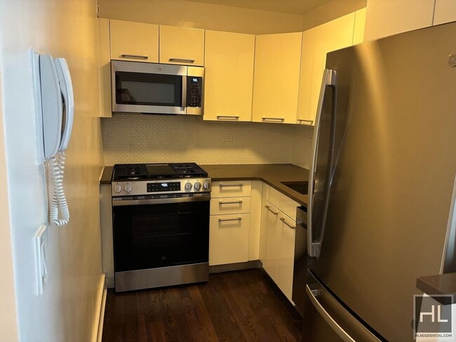 property at 220 E 63rd St