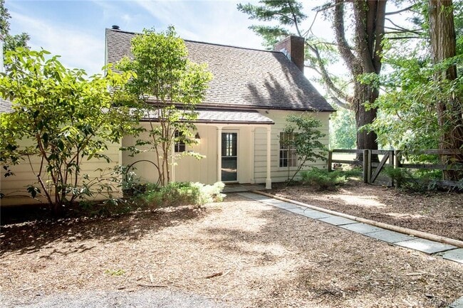 property at 332 Quaker Hill Rd