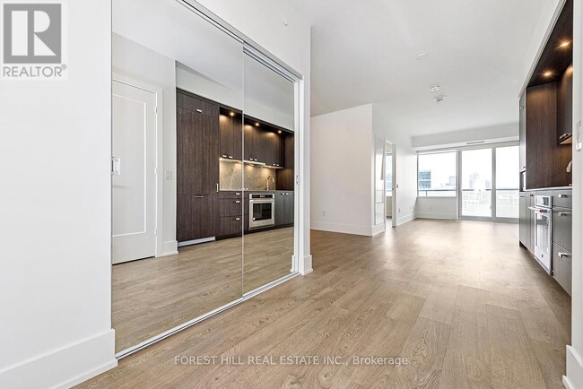 480-1480 Front St W in Toronto, ON - Building Photo - Building Photo