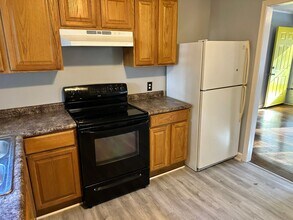 2135 Purser Dr in Charlotte, NC - Building Photo - Building Photo