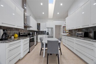 8962 SE Riverfront Terrace in Jupiter, FL - Building Photo - Building Photo