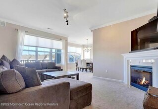 631 Sloan Ct in Matawan, NJ - Building Photo - Building Photo